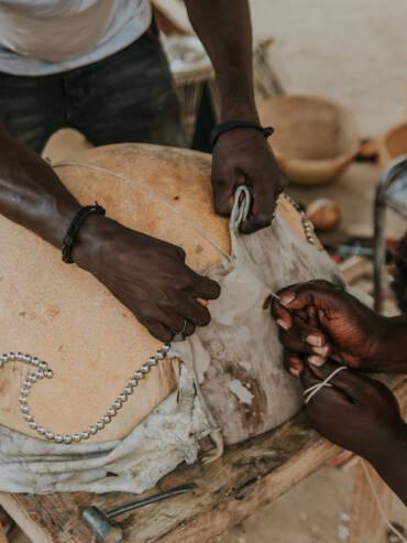 Instrumentheque-Afrique-instrument-mali-kora-peau-7